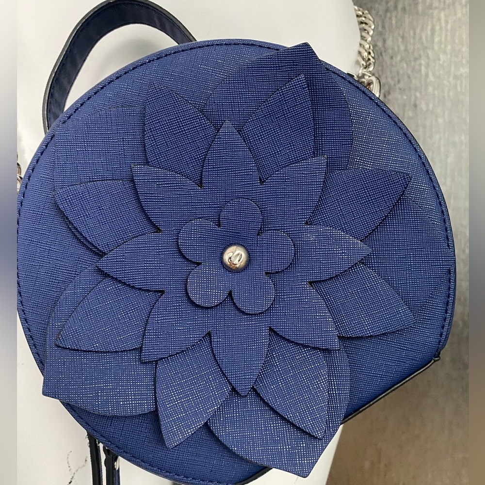 Christian Siriano blue flower round handbag
